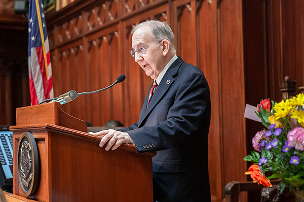 photo of Senator Looney.